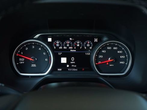 Used 2021 Chevrolet Tahoe Premier w/ Premium Package AWD/4WD image 18