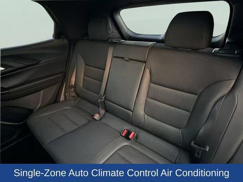 Used 2022 Chevrolet TrailBlazer RS w/ Sun and Liftgate Package FWD image 18