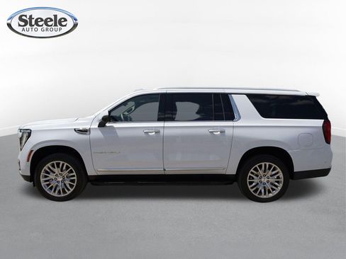 Certified 2026 GMC Yukon XL Denali w/ Advanced Technology Package AWD/4WD image 4