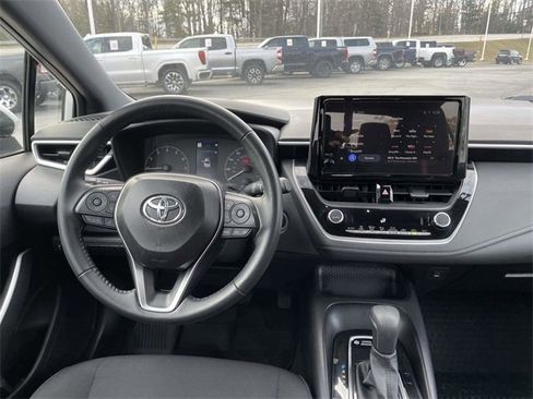 Certified 2025 Toyota Corolla SE image 14