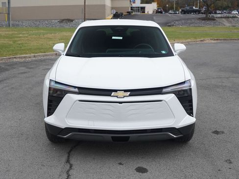 New 2026 Chevrolet Blazer EV LT image 9
