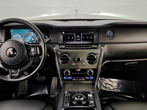 Used 2021 Rolls-Royce Cullinan AWD/4WD image 22