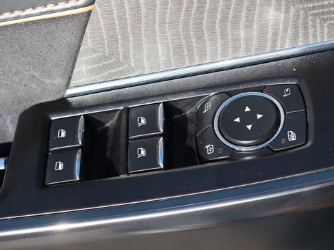 Used 2021 Ford F150 Platinum w/ Equipment Group 701A High image 18