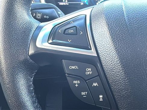 Certified 2019 Ford Edge SEL w/ Equipment Group 201A image 12