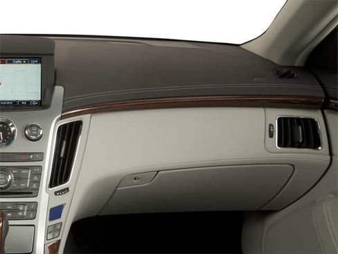 Used 2010 Cadillac CTS Sedan RWD image 13