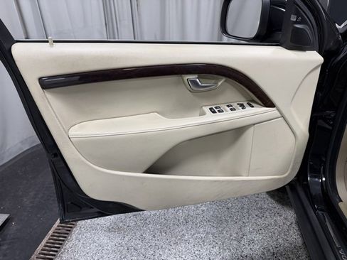 Used 2012 Volvo XC70 T6 image 19