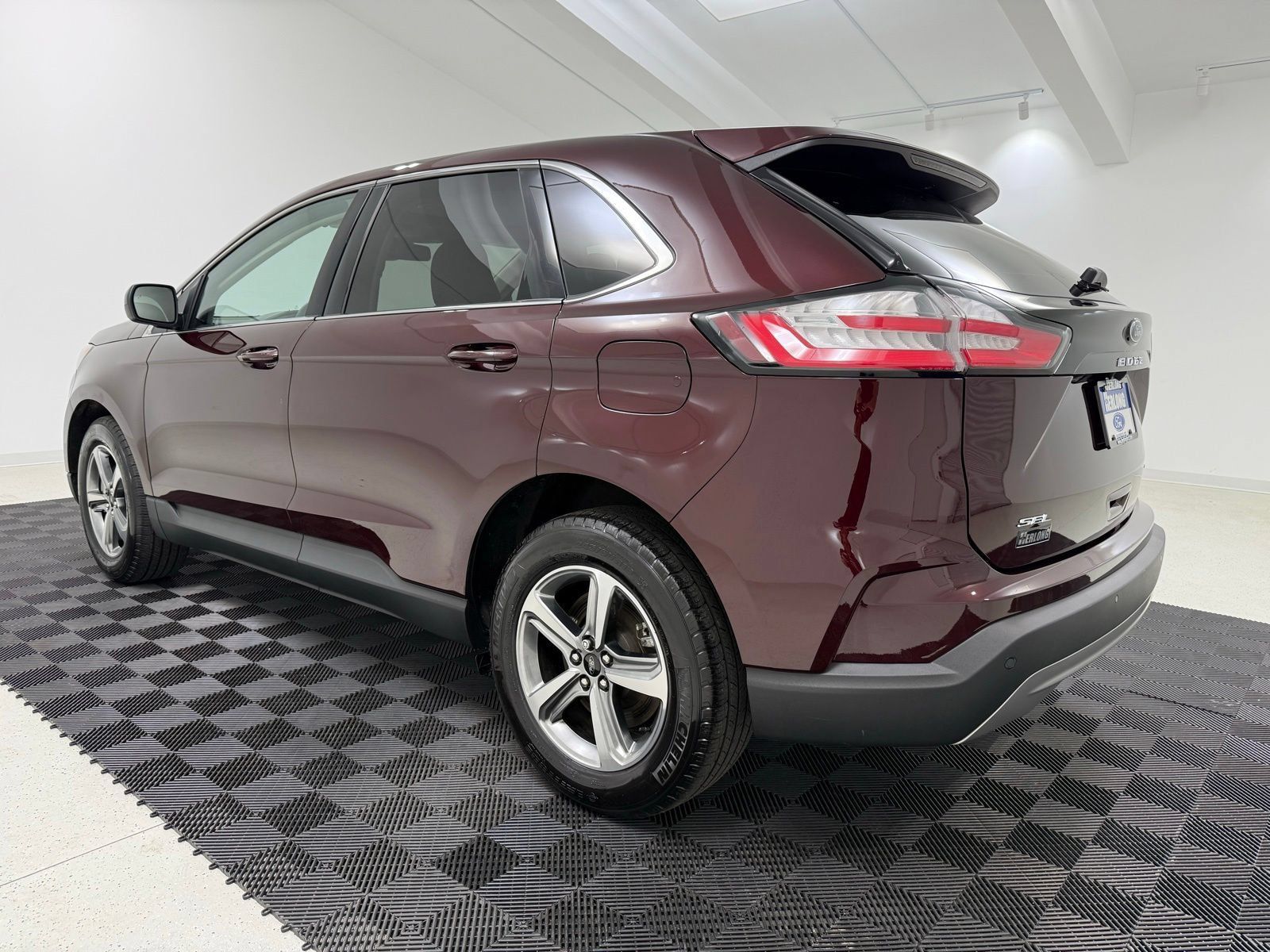 Used 2024 Ford Edge SEL w/ Convenience Package AWD/4WD image 5