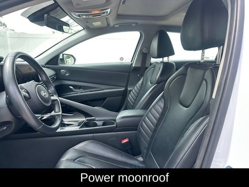 Used 2025 Hyundai Elantra Limited FWD image 8
