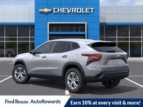 New 2026 Chevrolet Trax LS w/ Driver Confidence Package FWD image 3