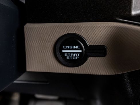 Used 2023 Ford Bronco Wildtrak AWD/4WD image 21