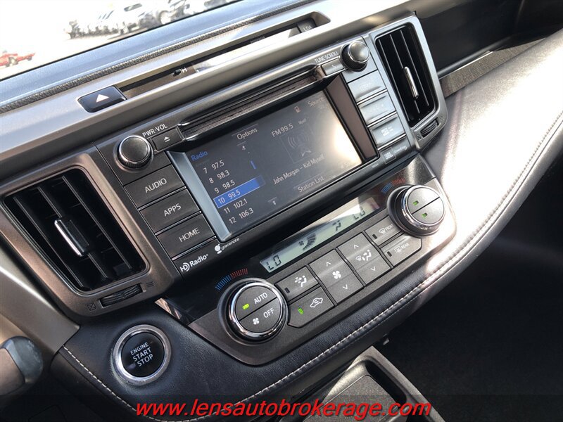 Used 2015 Toyota RAV4 Limited w/ Technology Package FWD image 14