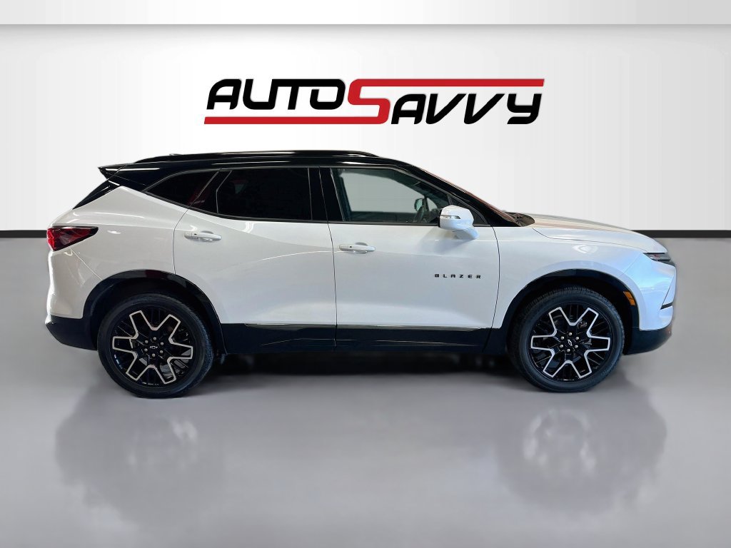 Used 2023 Chevrolet Blazer RS FWD image 8