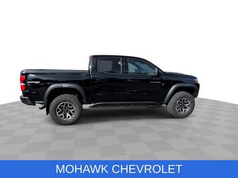 Certified 2024 Chevrolet Colorado ZR2 w/ Technology Package AWD/4WD image 10