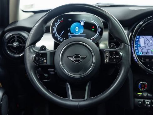 Used 2024 MINI Cooper S image 14