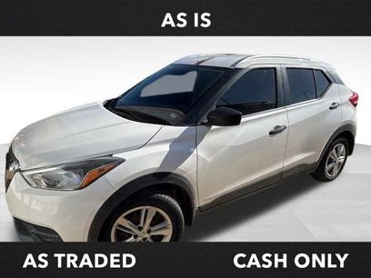 Used 2019 Nissan Kicks S w/ Exterior Electronics Package