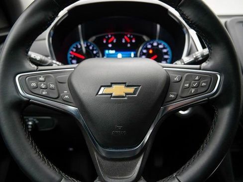 Used 2024 Chevrolet Equinox LT image 32