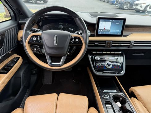 Used 2022 Lincoln Corsair Reserve w/ Equipment Group 201A AWD/4WD image 25