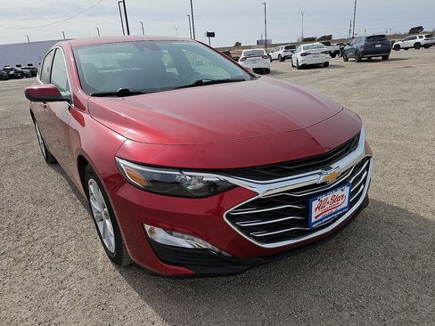 Used 2024 Chevrolet Malibu LT image 11
