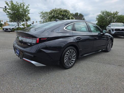 Certified 2026 Hyundai Sonata SEL FWD image 7