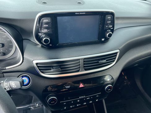 Used 2019 Hyundai Tucson SEL image 25