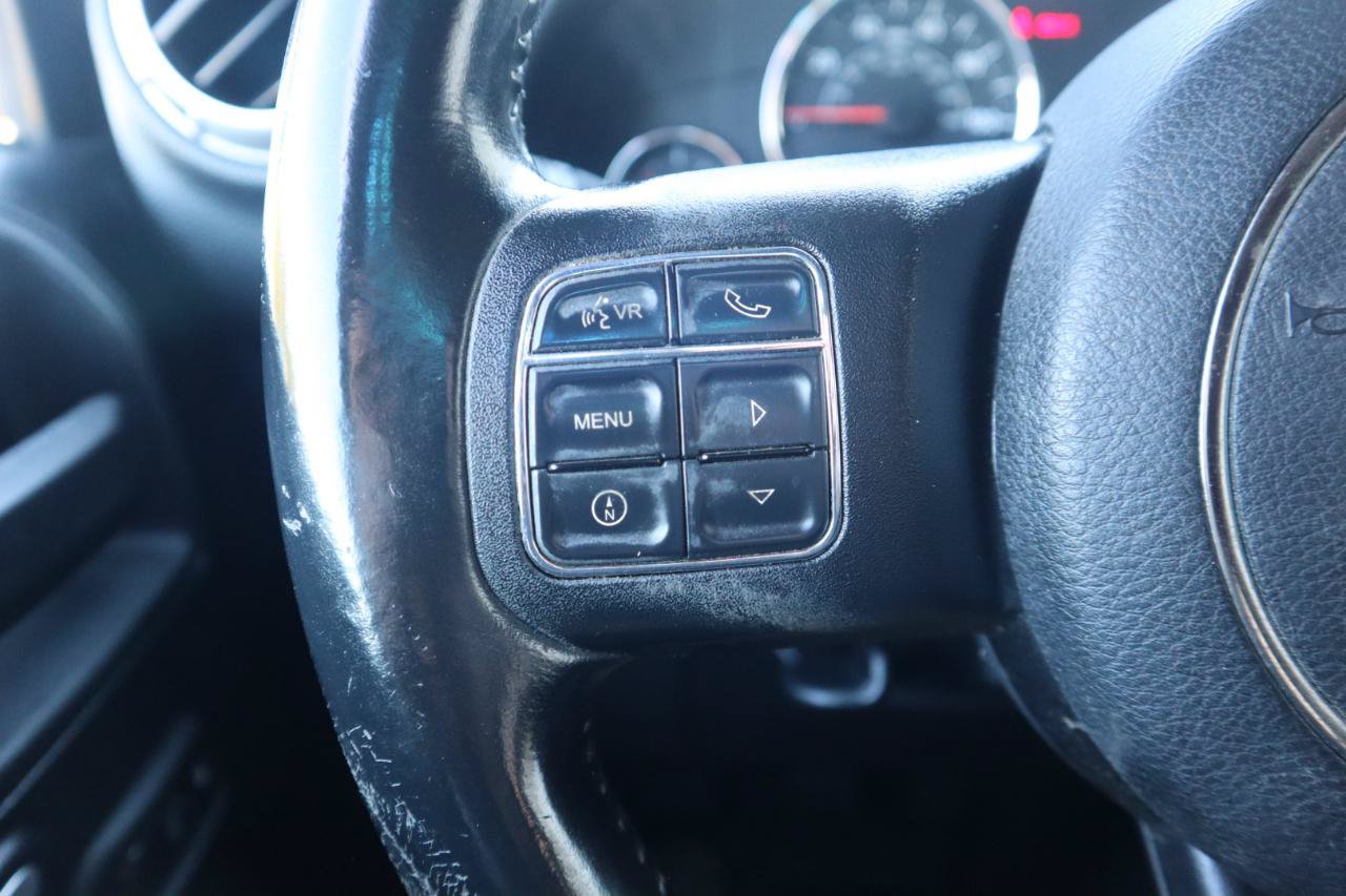 Used 2014 Jeep Wrangler Unlimited Rubicon w/ Connectivity Group AWD/4WD image 62
