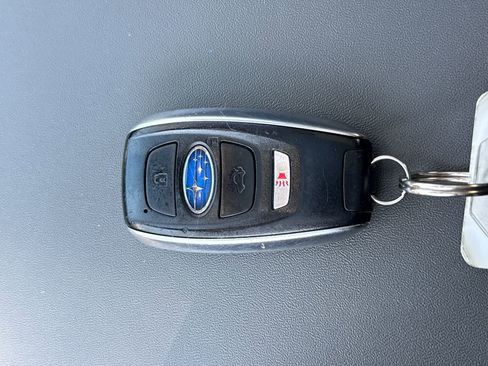 Used 2025 Subaru Outback Onyx Edition AWD/4WD image 29