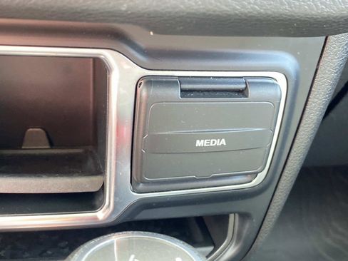 Used 2024 Jeep Wrangler Unlimited Sport AWD/4WD image 31