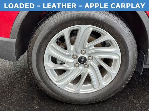 Used 2021 Lincoln Corsair AWD image 12