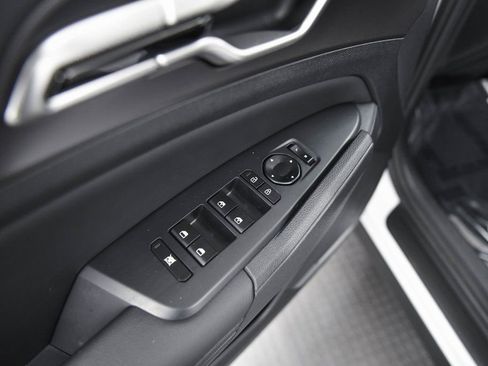 New 2026 Kia Sportage EX w/ EX Panorama Roof Package image 12