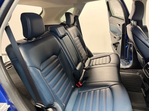 Used 2023 Ford Edge SEL w/ Sport Appearance Package image 23