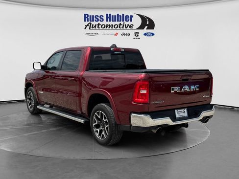 Used 2025 RAM 1500 Laramie AWD/4WD image 3
