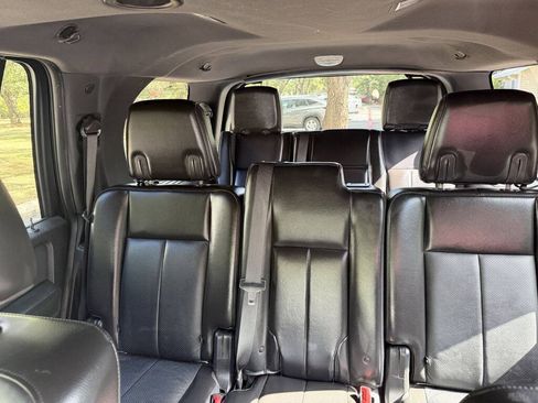 Used 2012 Ford Expedition Limited RWD image 16