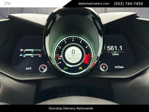Used 2020 Aston Martin V8 Vantage Coupe image 21