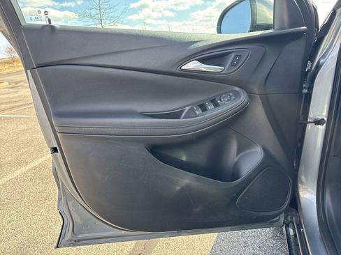 Used 2024 Buick Encore GX Sport Touring image 24