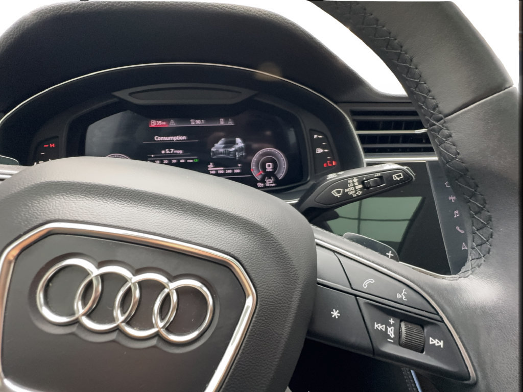 Used 2023 Audi Q7 2.0T Premium Plus w/ Premium Plus Package AWD/4WD image 46