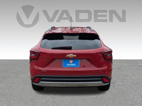 New 2026 Chevrolet Trax LT image 24