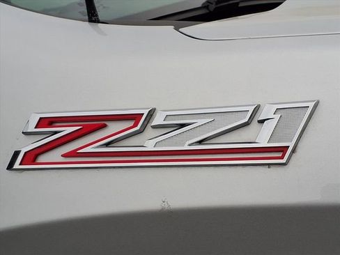 Used 2022 Chevrolet Silverado 1500 LTZ image 8