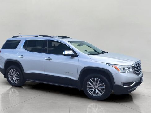 Used 2019 GMC Acadia SLE w/ GMC Pro Grade Package AWD/4WD image 1