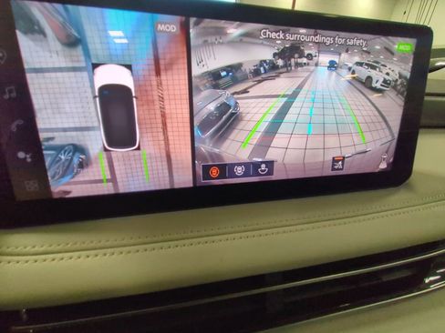 Used 2026 INFINITI QX60 Luxe w/ Cargo Package image 7