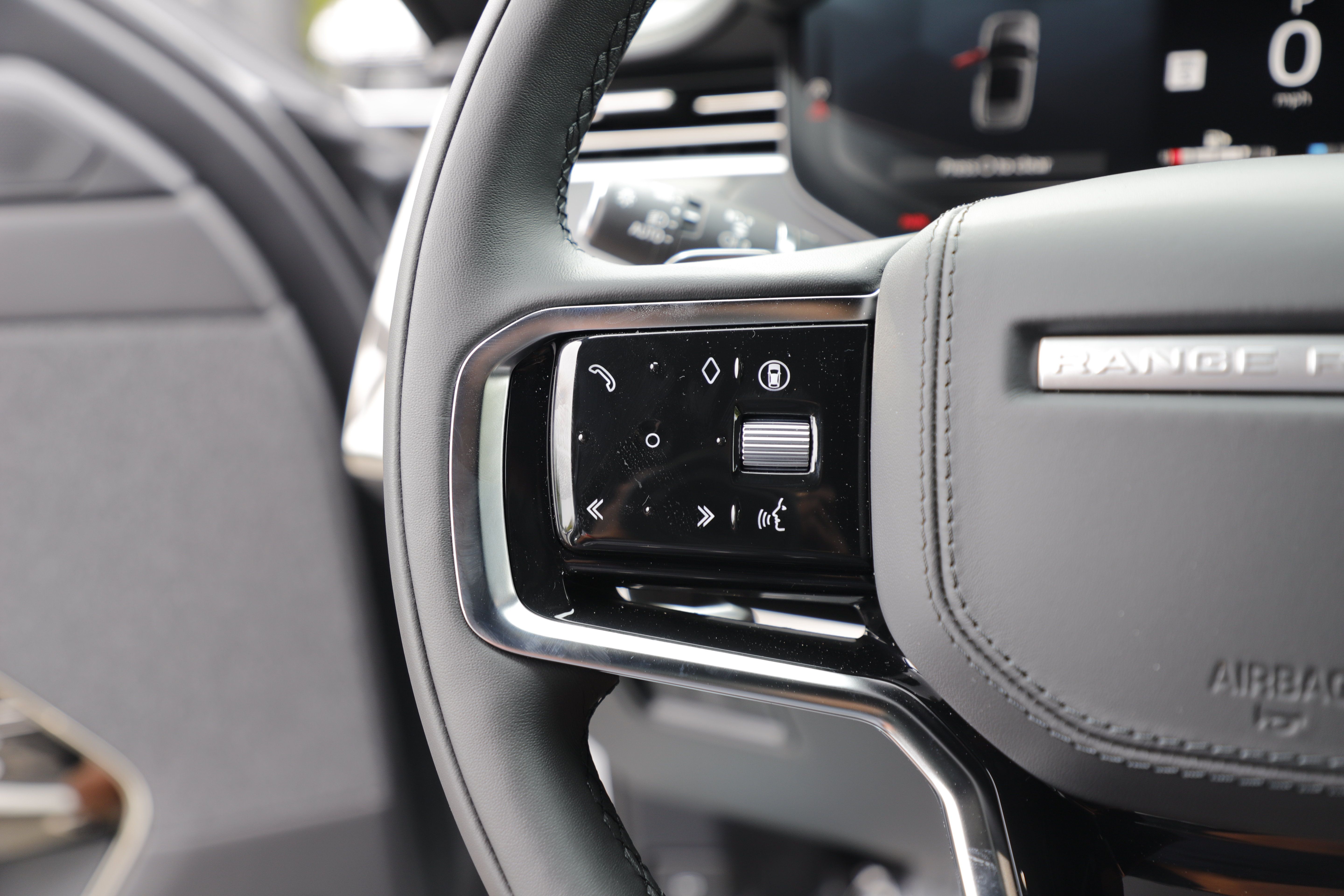 New 2026 Land Rover Range Rover Sport SE AWD/4WD image 22
