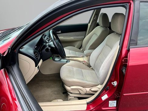 Used 2005 MAZDA MAZDA6 i FWD image 21