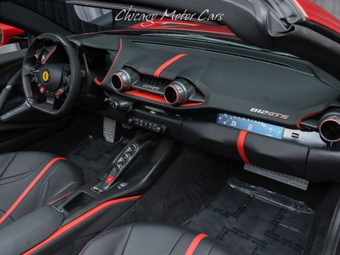 Used 2023 Ferrari 812 GTS RWD image 18
