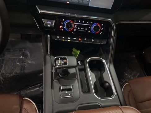 Used 2025 GMC Sierra 1500 Denali Ultimate image 21