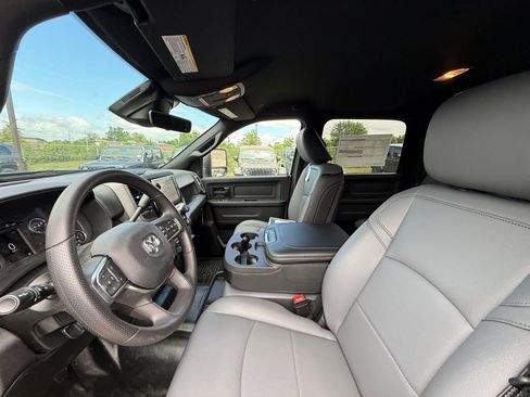 New 2026 RAM 3500 Tradesman AWD/4WD image 12