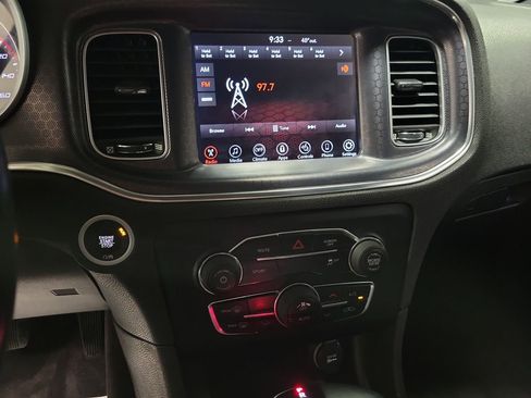 Used 2017 Dodge Charger R/T image 15