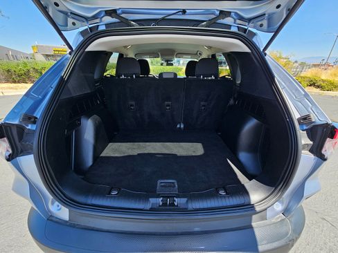Used 2022 Ford Escape SE FWD image 25