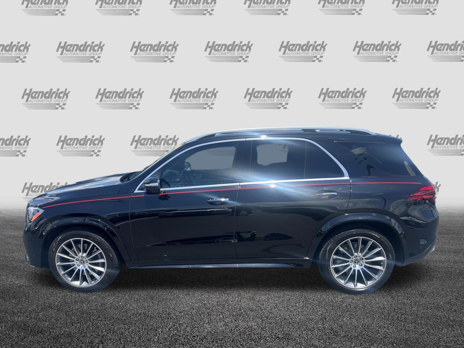 Certified 2025 Mercedes-Benz GLE 450 4MATIC image 7