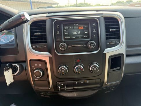 Used 2018 RAM 2500 SLT AWD/4WD image 13