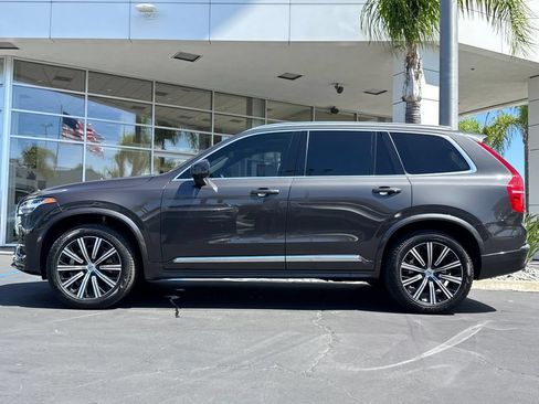 Certified 2024 Volvo XC90 B5 Core w/ Climate Package AWD/4WD image 2