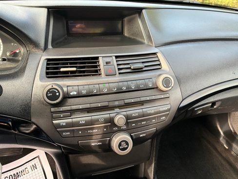 Used 2012 Honda Accord LX image 10